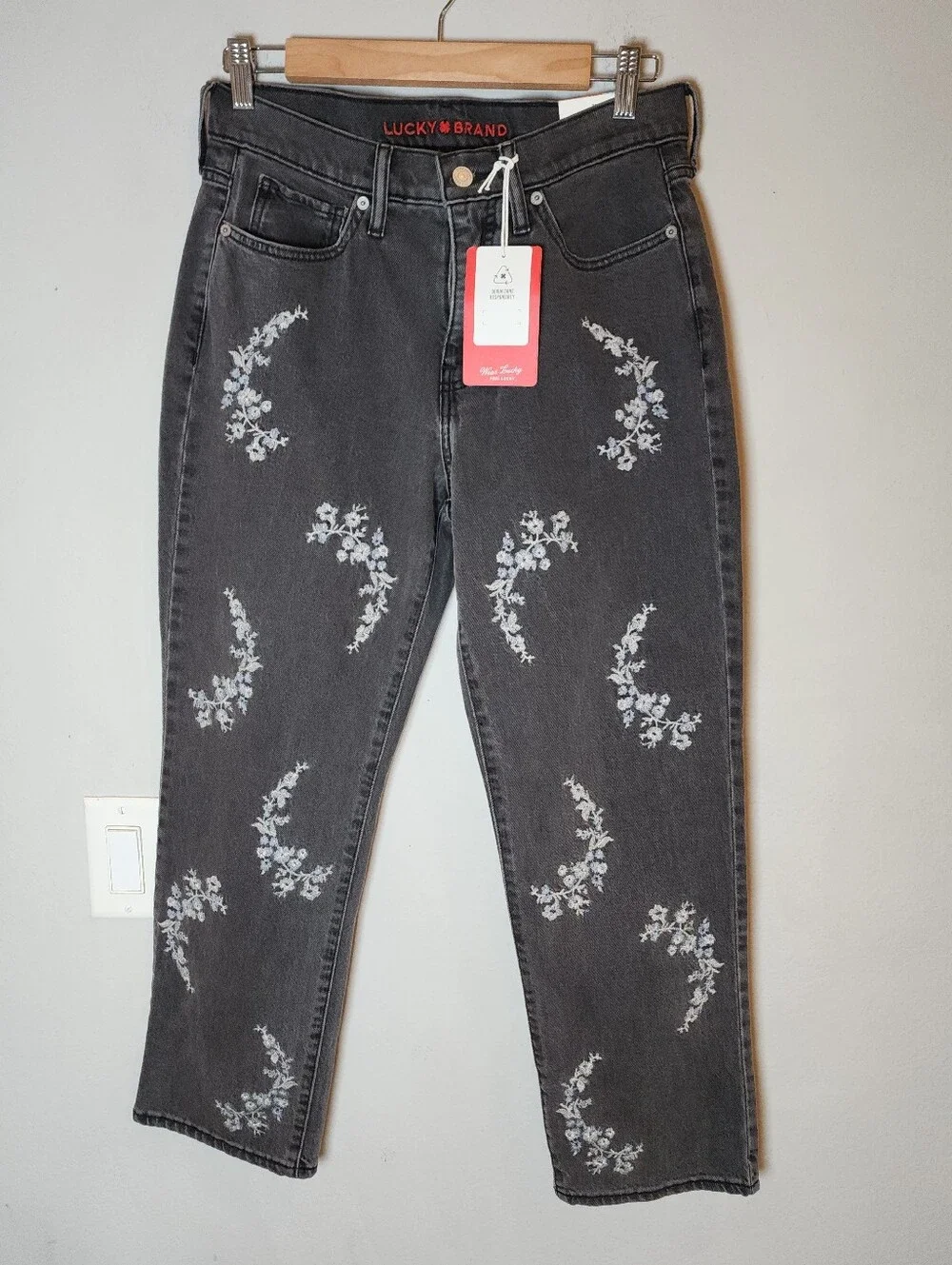 NWT Lucky Brand Floral Embroidered Zoe High Rise Straight Jeans Grey Black Sz 8